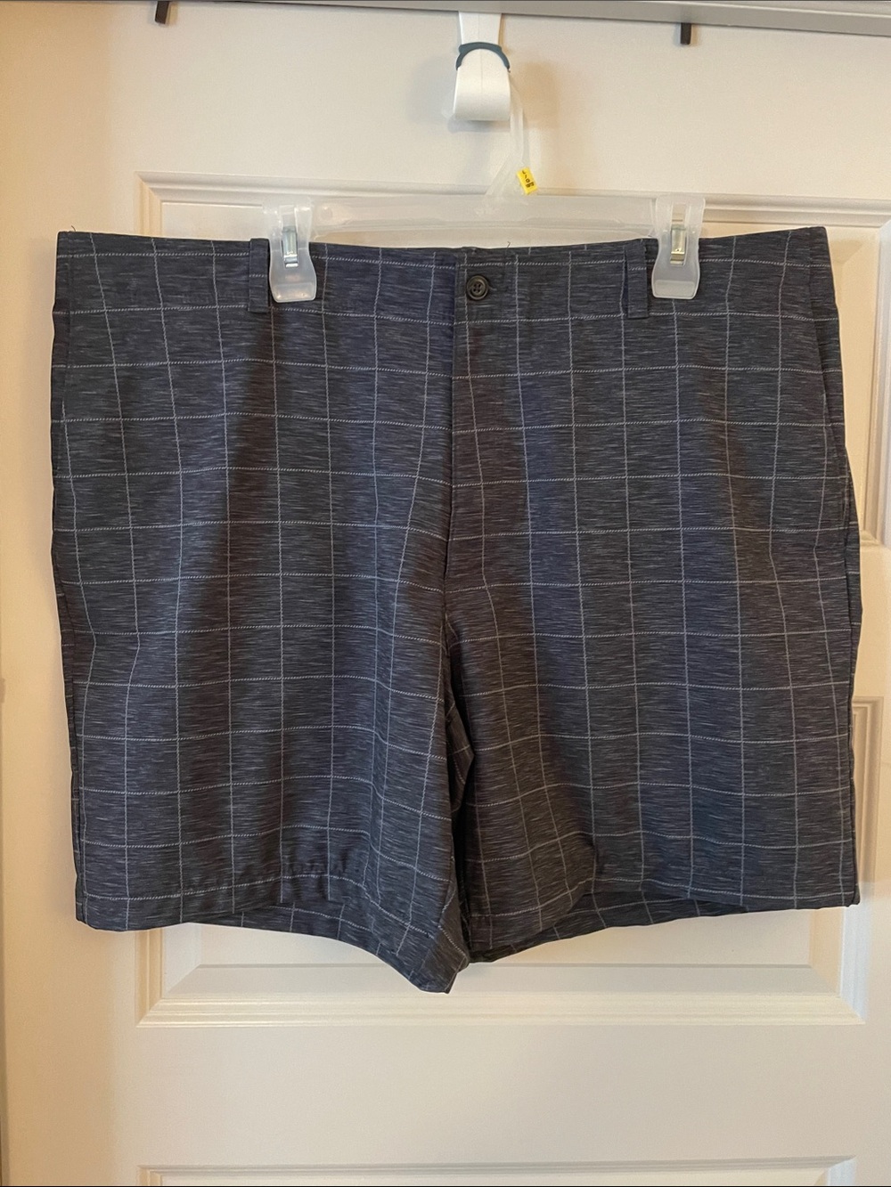 Hogan Men's Charcoal Windowpane Flat-Front Shorts